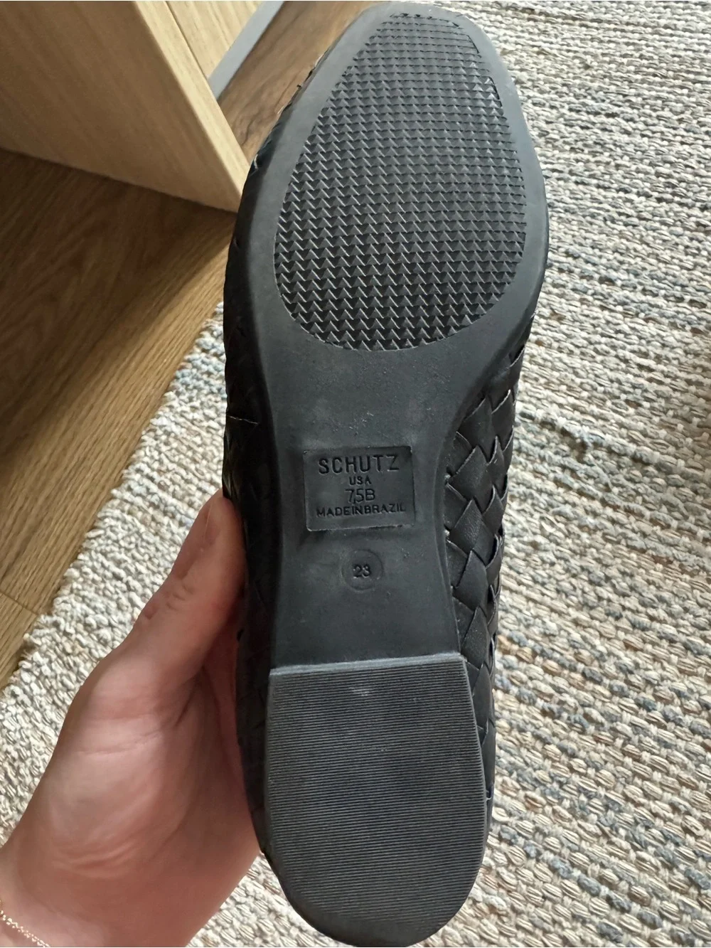 Schutz Arissa Woven Ballet Flat in black
